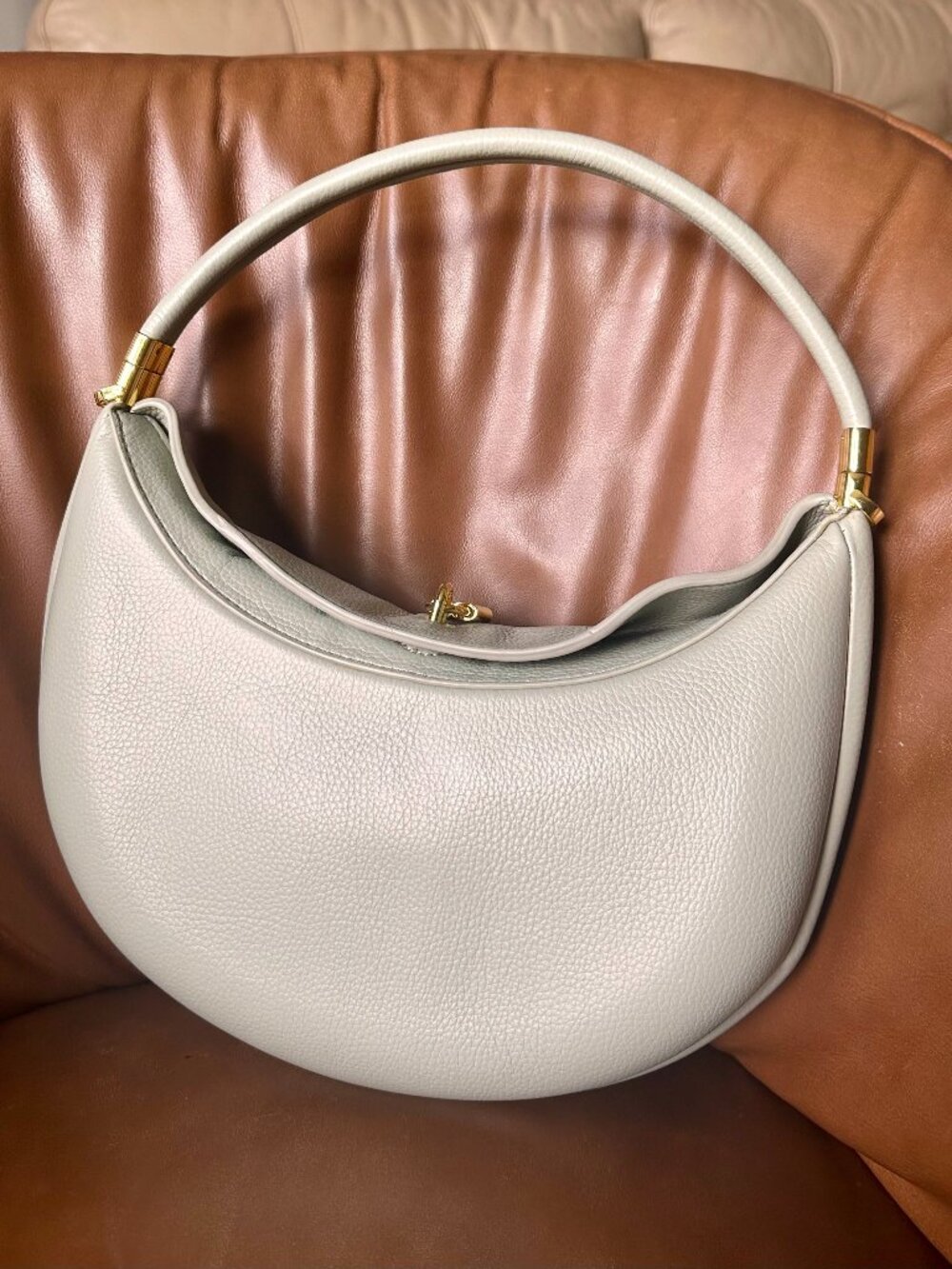 Pebbled Hobo Handbag Gold Hardware Shoulder Bag
